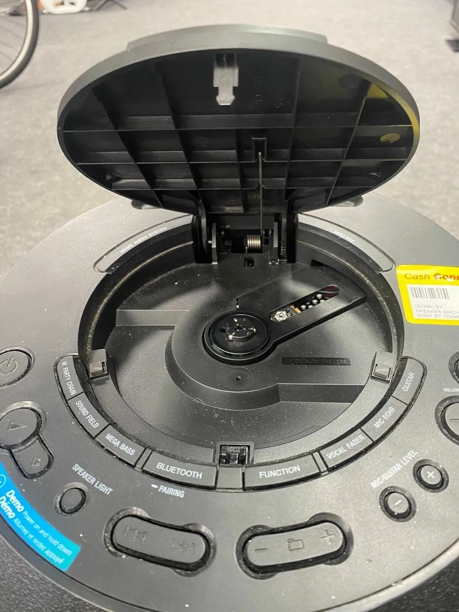 Sony MHC-V07 Bluetooth + CD Tower Speaker - Image 2