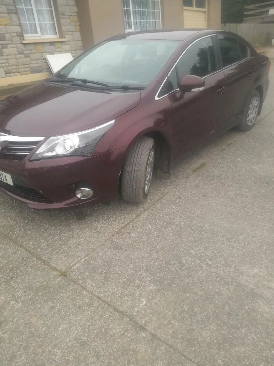 Toyota avensis - Image 4