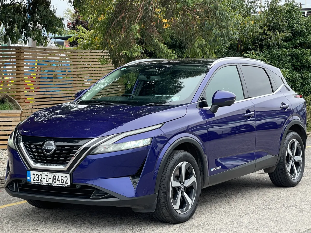 2023 Nissan Qashqai..pan roof..360 view..2 keys - Image 1