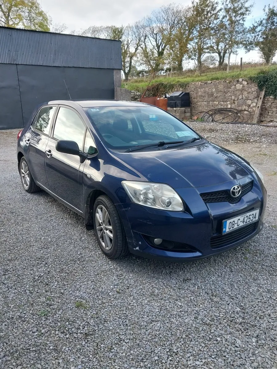 Toyota Auris 2008 - Image 1