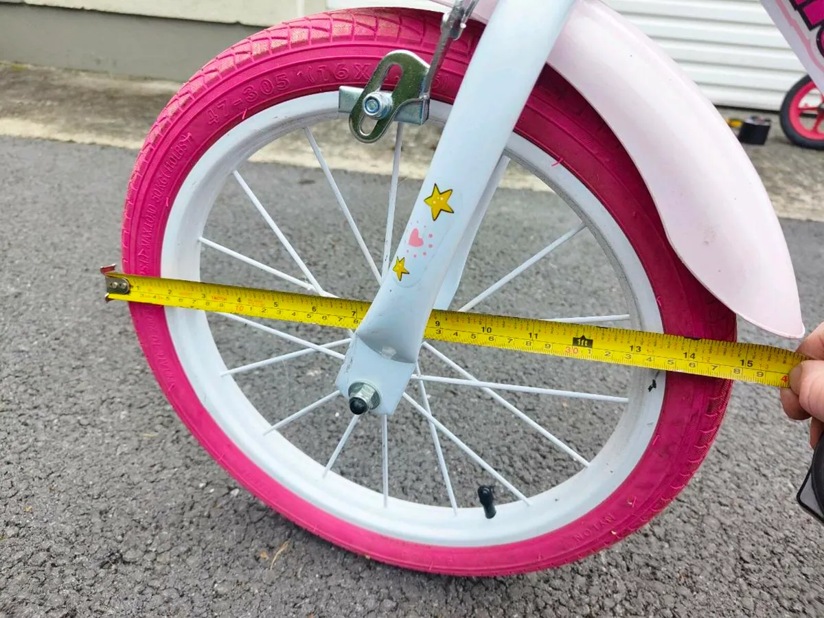 Kids bike - Image 4