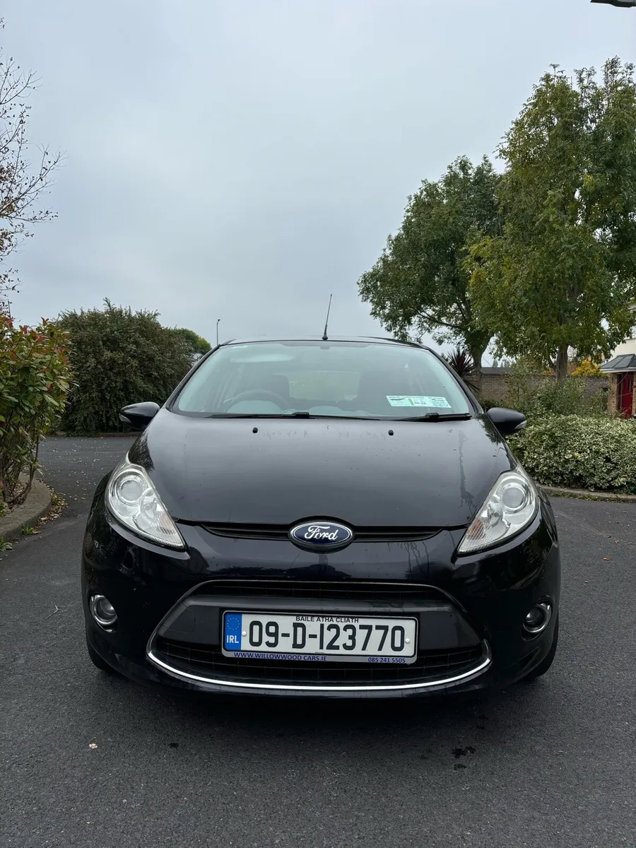 Ford Fiesta 1.25 Zetec 82PS - Image 2