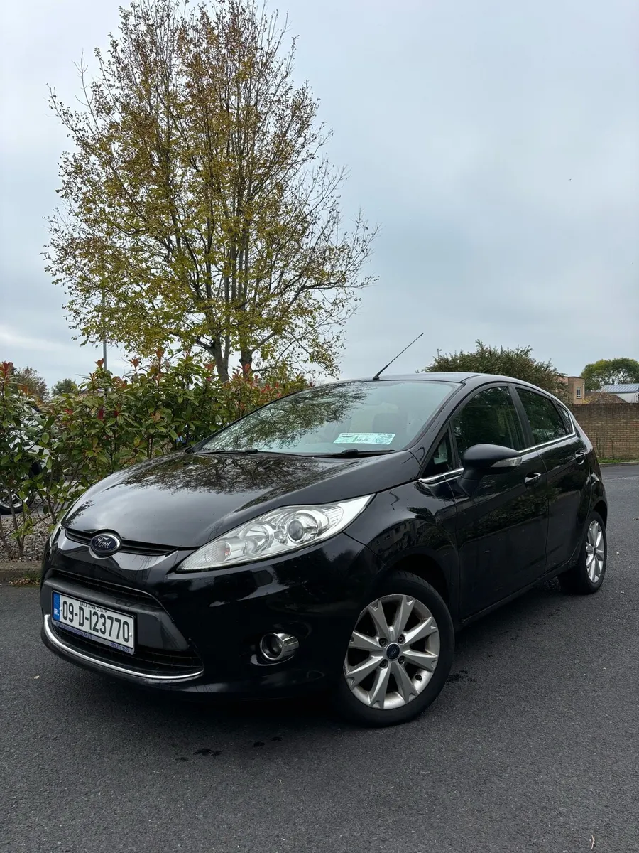 Ford Fiesta 1.25 Zetec 82PS - Image 3