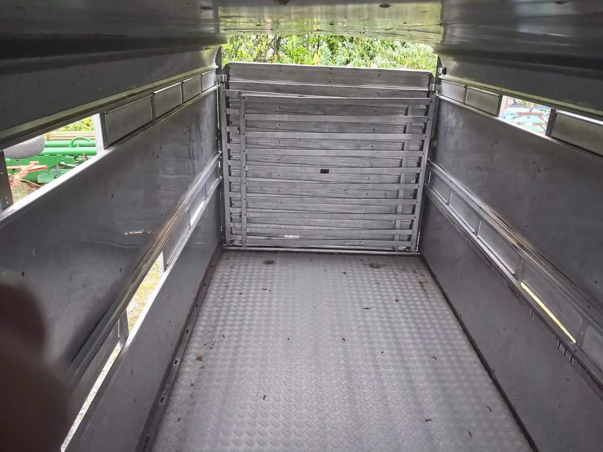 Cattle trailer - Image 3