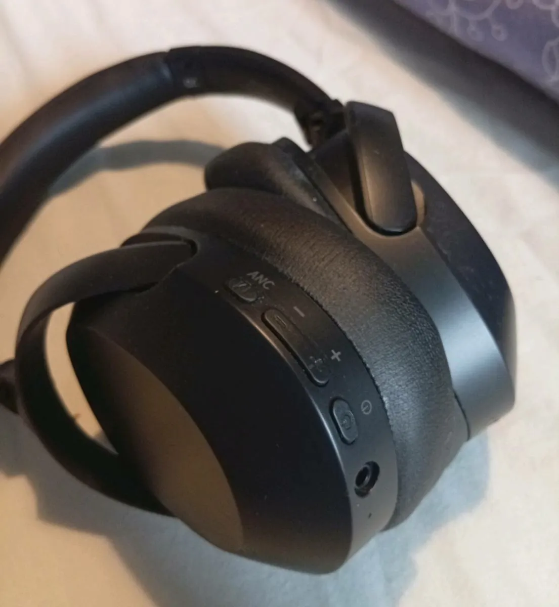 Q20 ANC Bluetooth Headphones (Never used) - Image 2