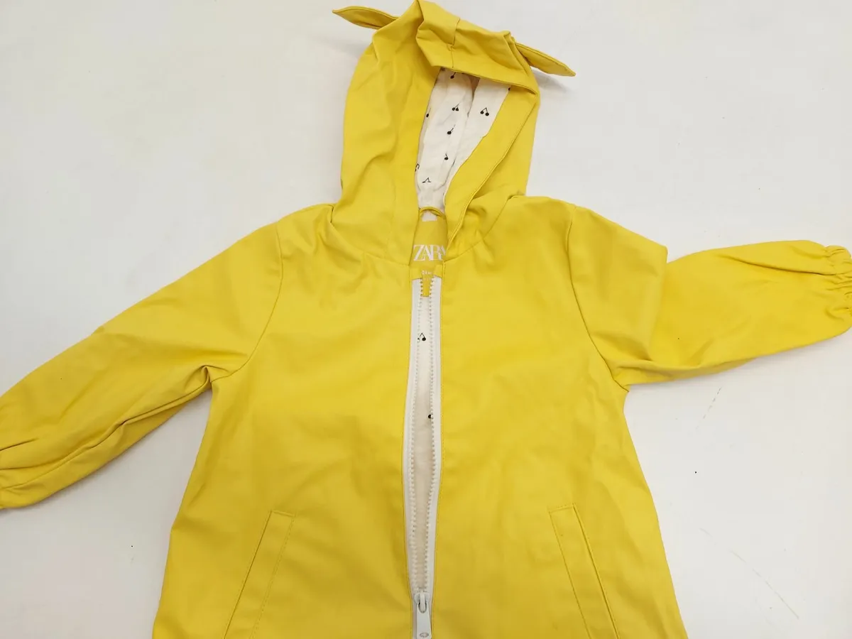 Online Auction Of Kid's Jackets & Coats - Image 3