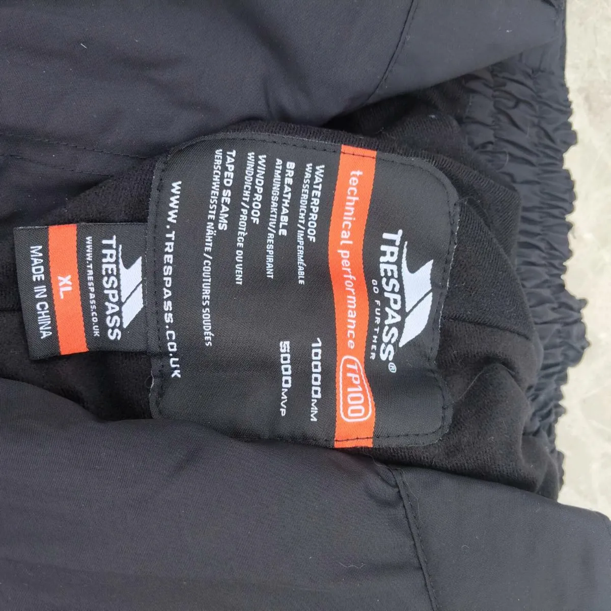 Trespass Ski Gear -FREE - Image 3