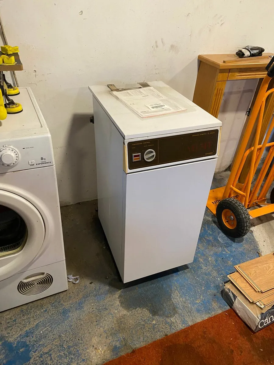 Oil boiler - Image 3