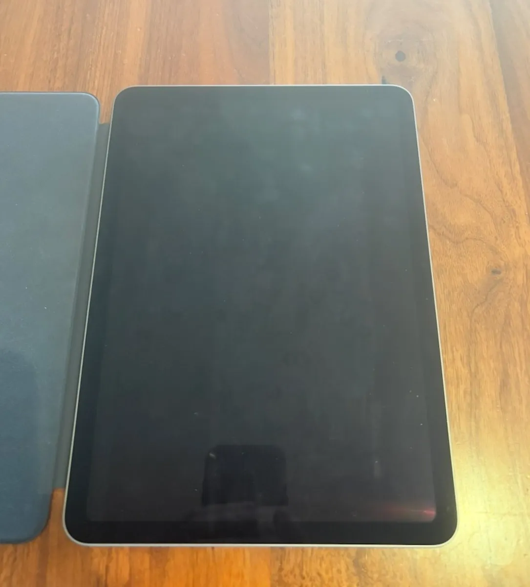 iPad Air M2 - Image 1