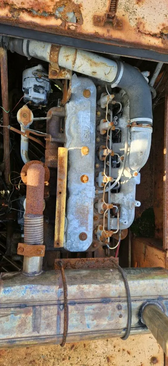 Hitachi UH052 - Image 4