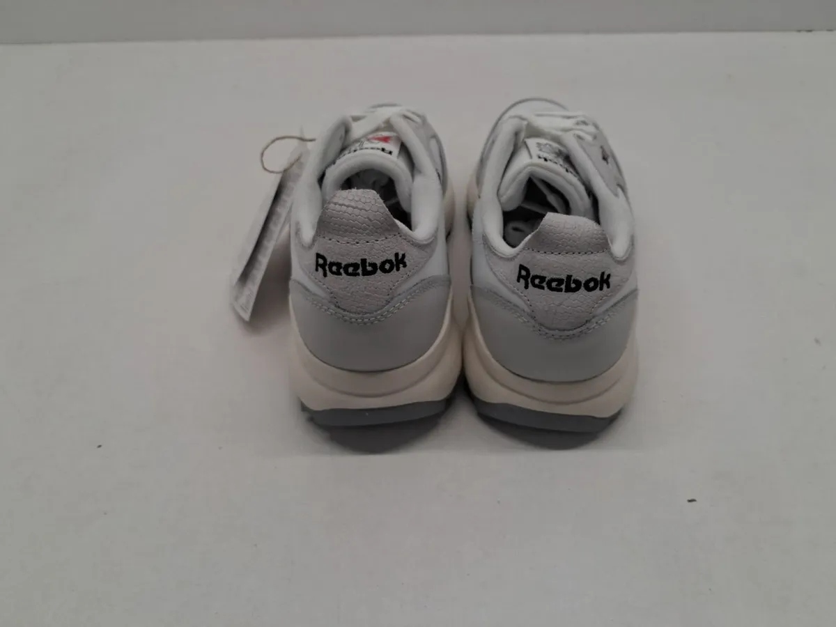 Online Auction Of Reebok Runners & More! - Image 3