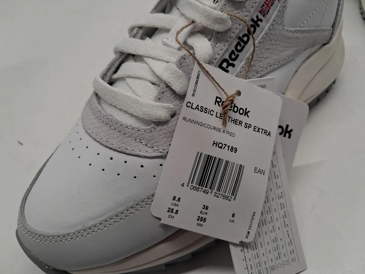 Online Auction Of Reebok Runners & More! - Image 4