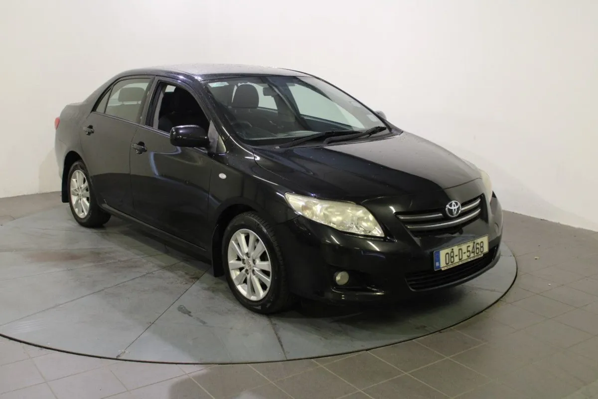 Toyota Corolla Toyota Corolla 1.4 Luna Petrol - Image 1