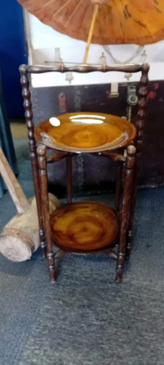 Early 20th Century Amber Glass Cake Stand