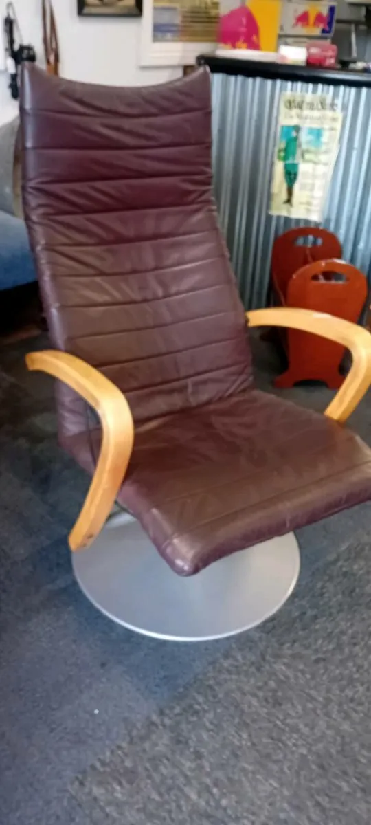 Vintage Brown Real Leather Recliner Chair - Image 1
