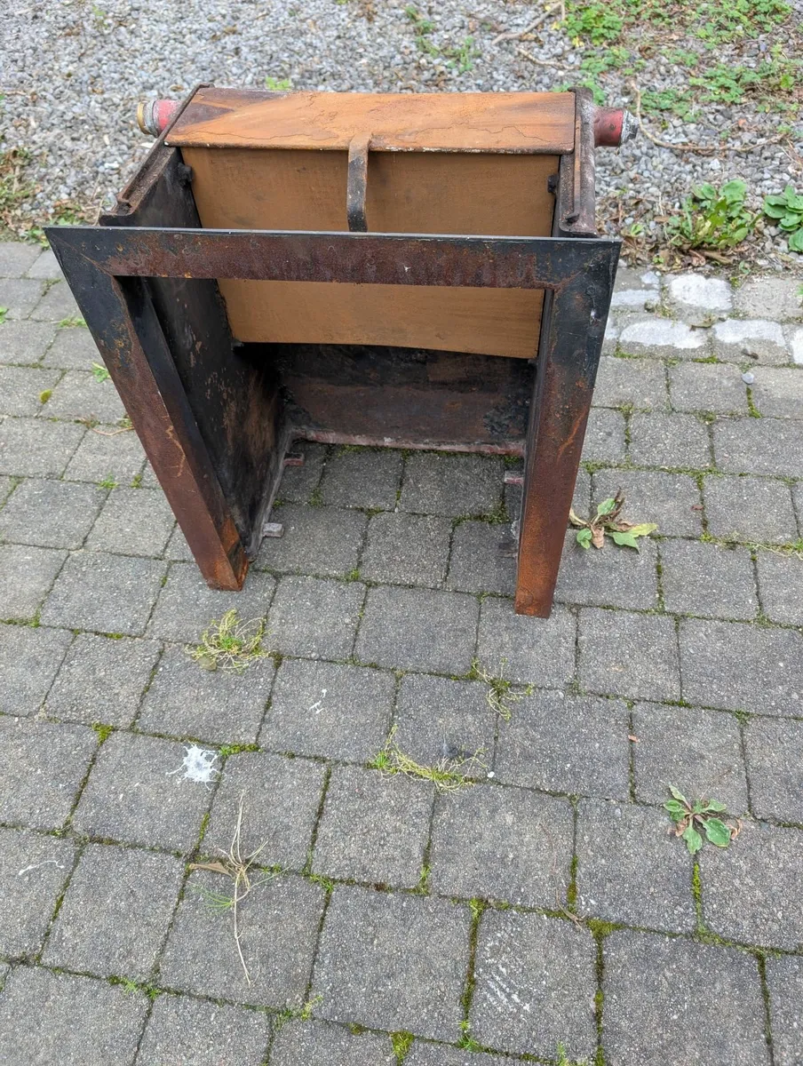 Back boiler for open fire - Image 2