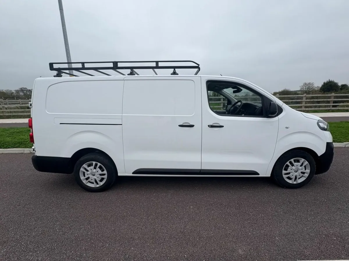 Opel Vivaro 2900 Dynamic S/S, Roof Rack, Touch Scr - Image 3