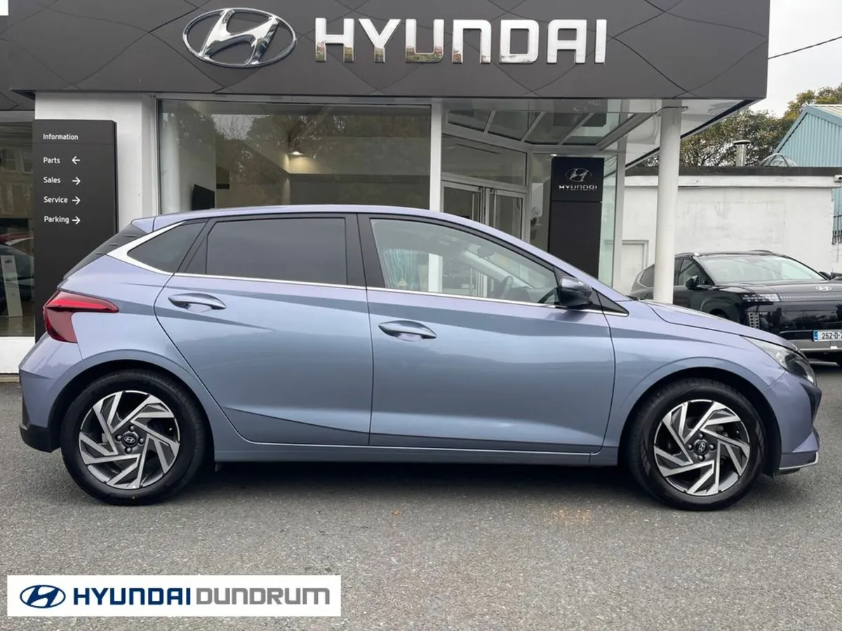 Hyundai i20 Deluxe Plus - Image 3