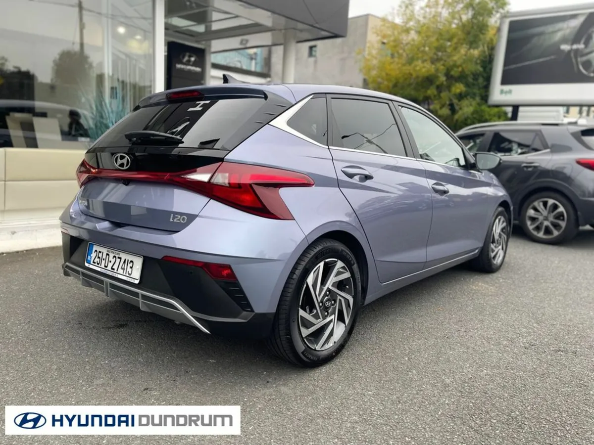 Hyundai i20 Deluxe Plus - Image 4