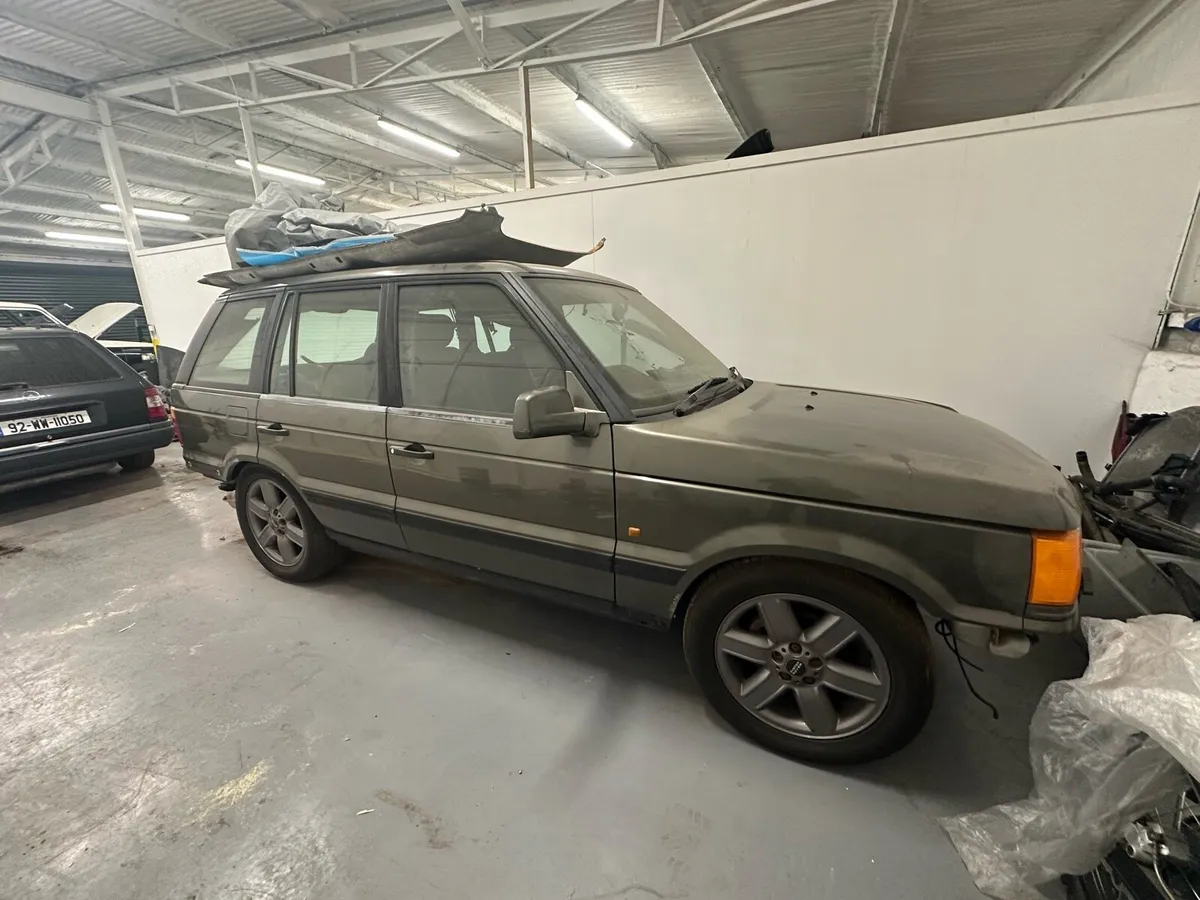 Range Rover P38 - Image 1