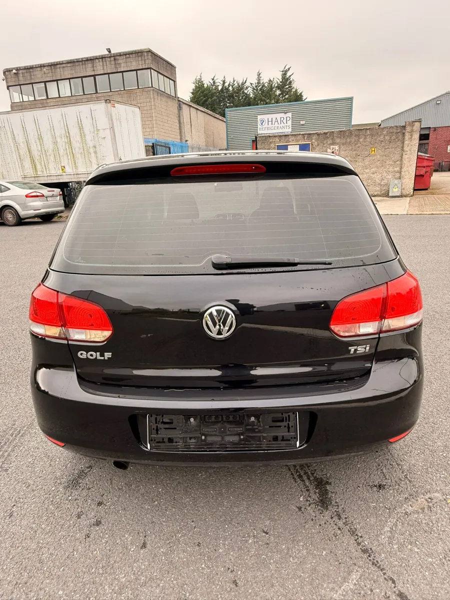 Volkswagen Golf 2010 Black - Image 4