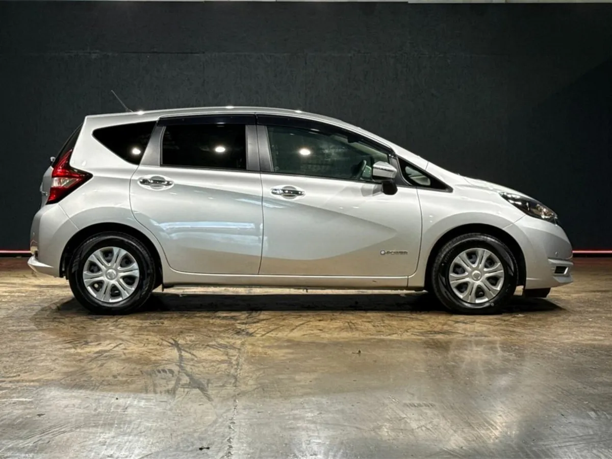 Nissan Note 1.2 HYBRID - HEATING / AC CONTROLS - E - Image 3