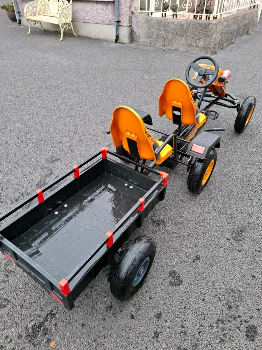 Berg Go Kart & Trailer & extra seat - Image 2