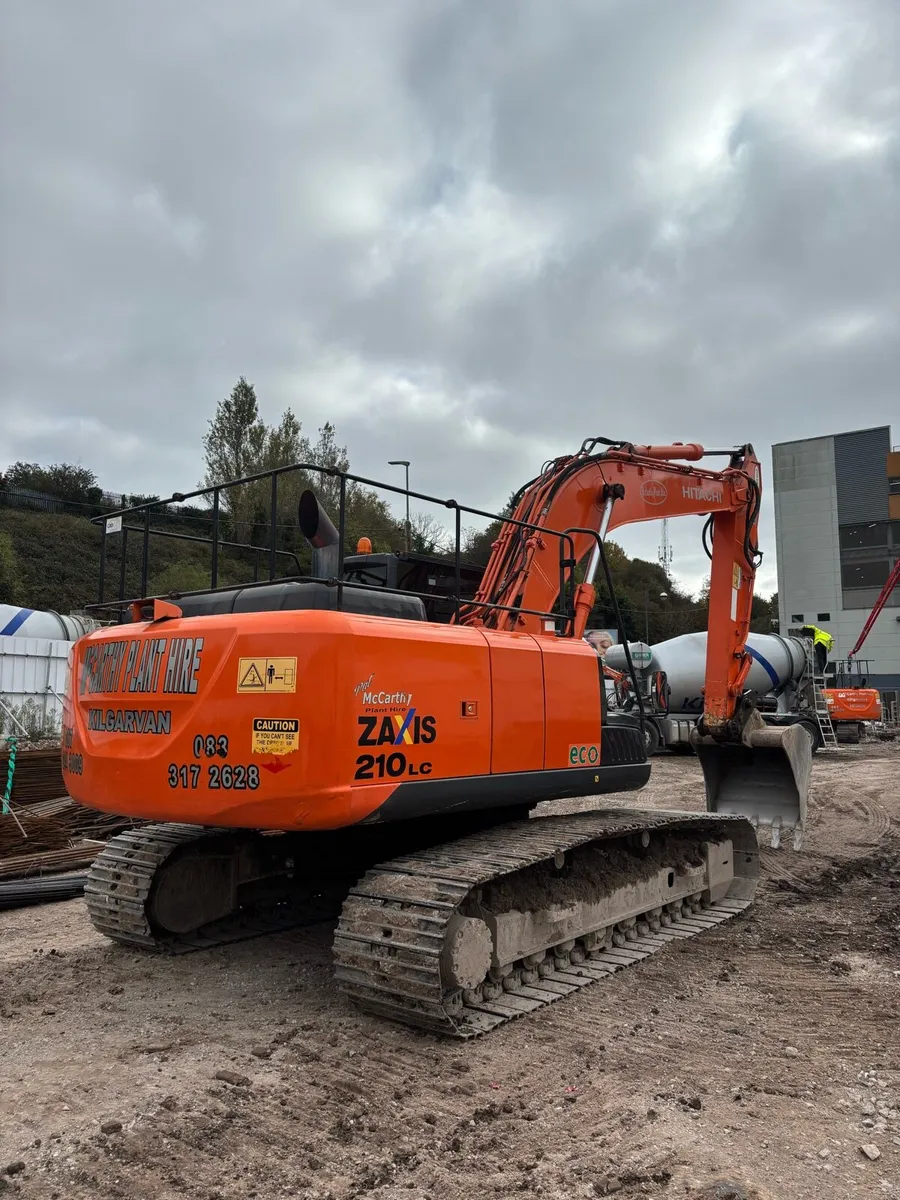 ***Hitachi Zaxis 210-5*** - Image 2