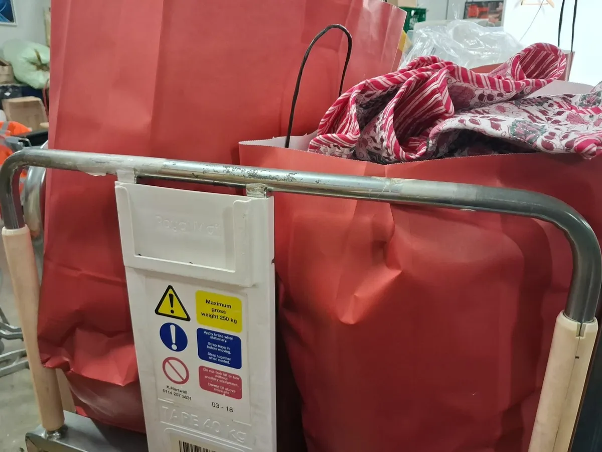 Online Auction Of A Selection Of Various Clothing - Image 2