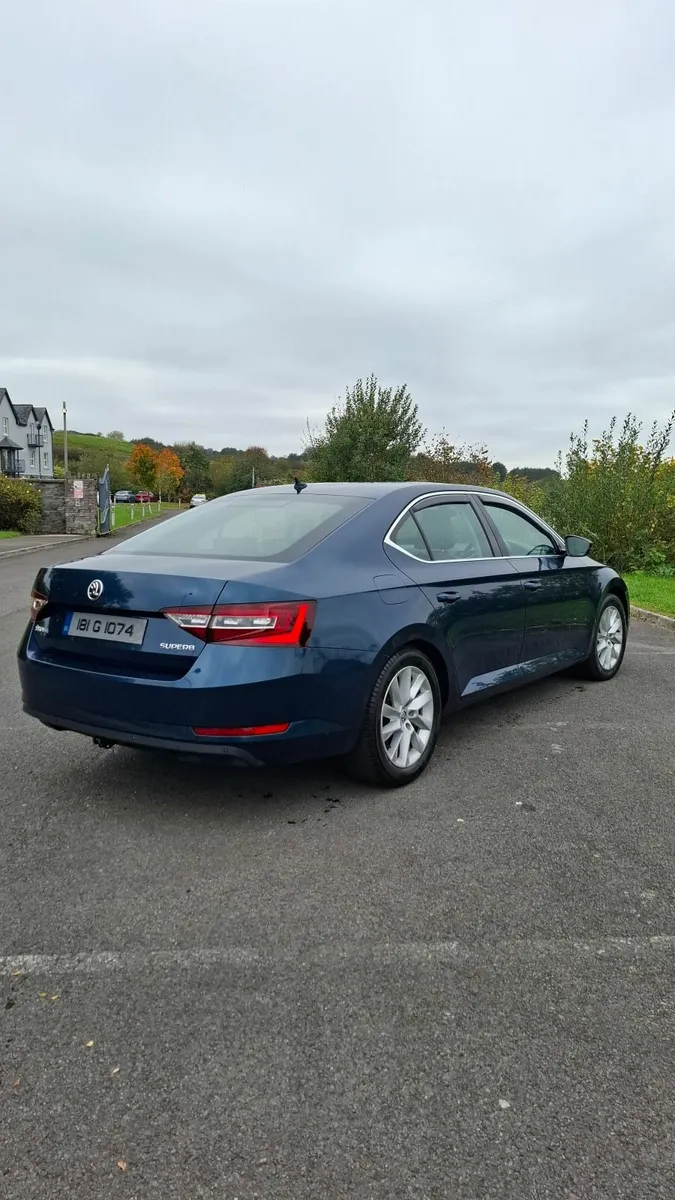 Skoda Superb 2018 - Image 1