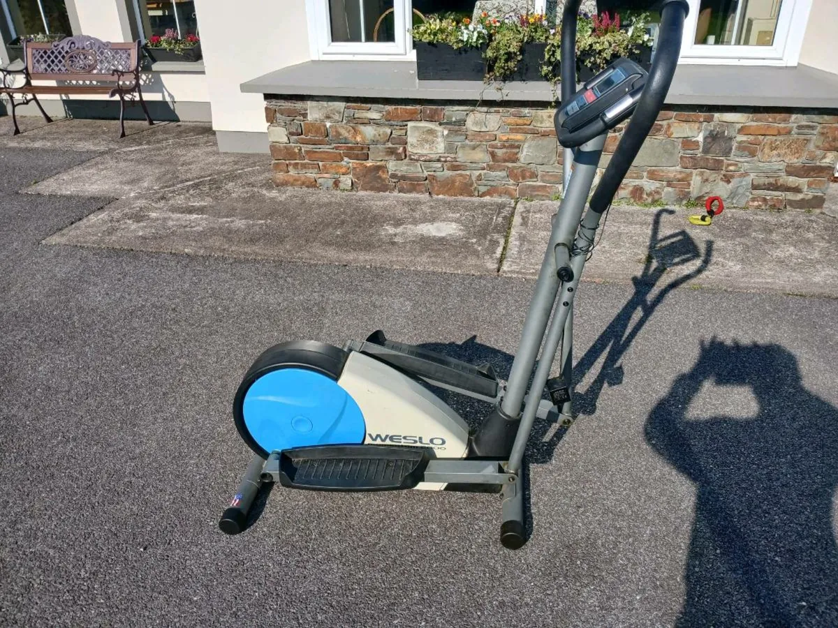 Weslo cross trainer - Image 1