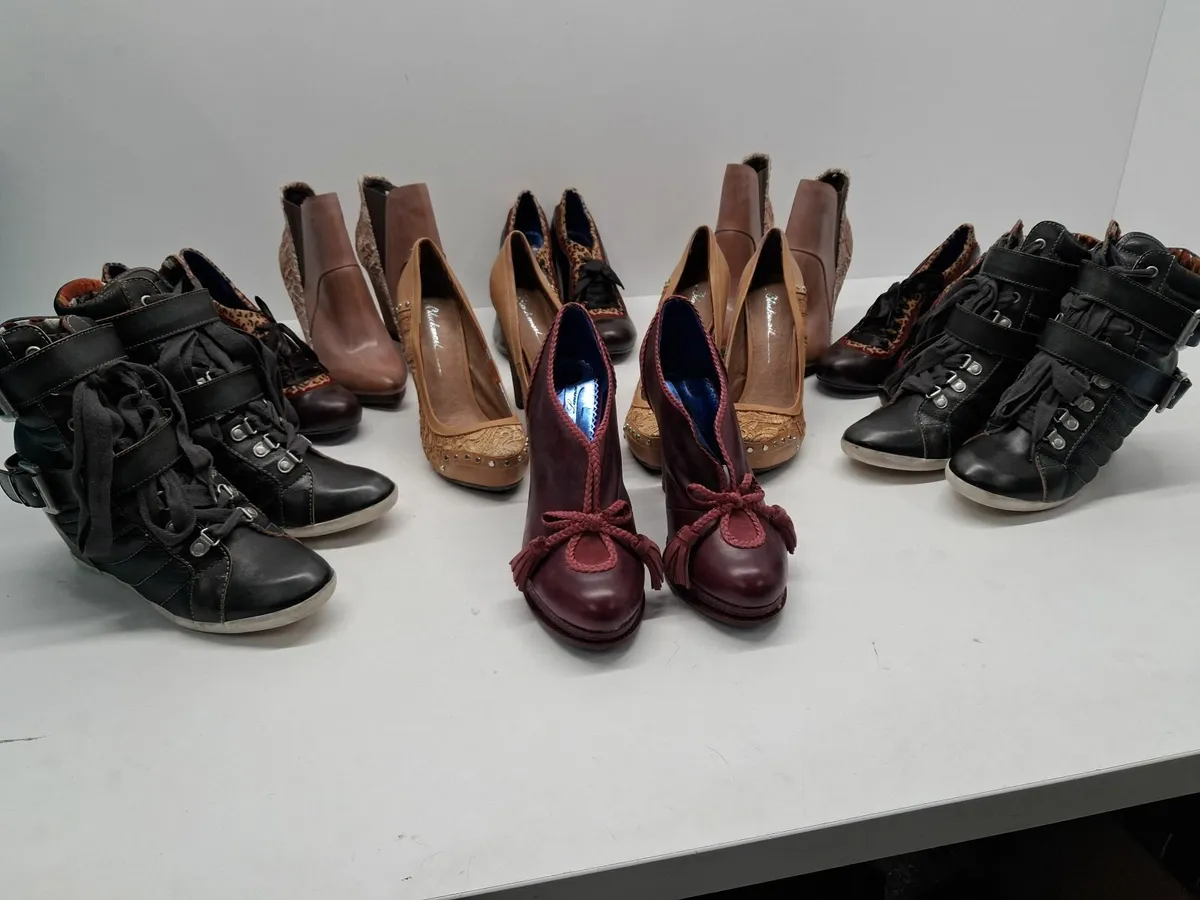 Online Auction Of Heels & Wedges & More! - Image 1