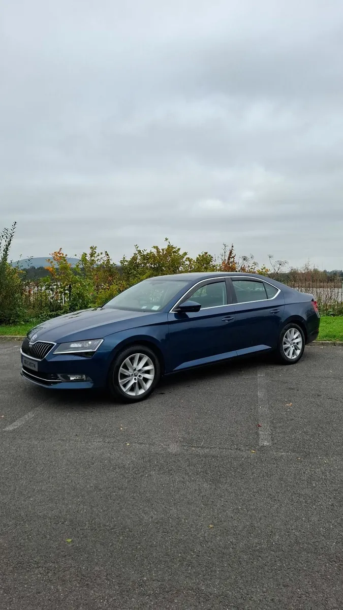 Skoda Superb 2018 - Image 4