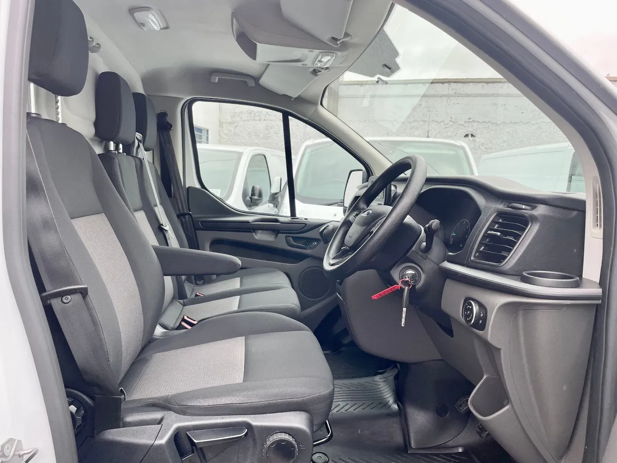 Ford Transit Custom 300L2  2.0TDCI 130BHP LWB,2022 - Image 4