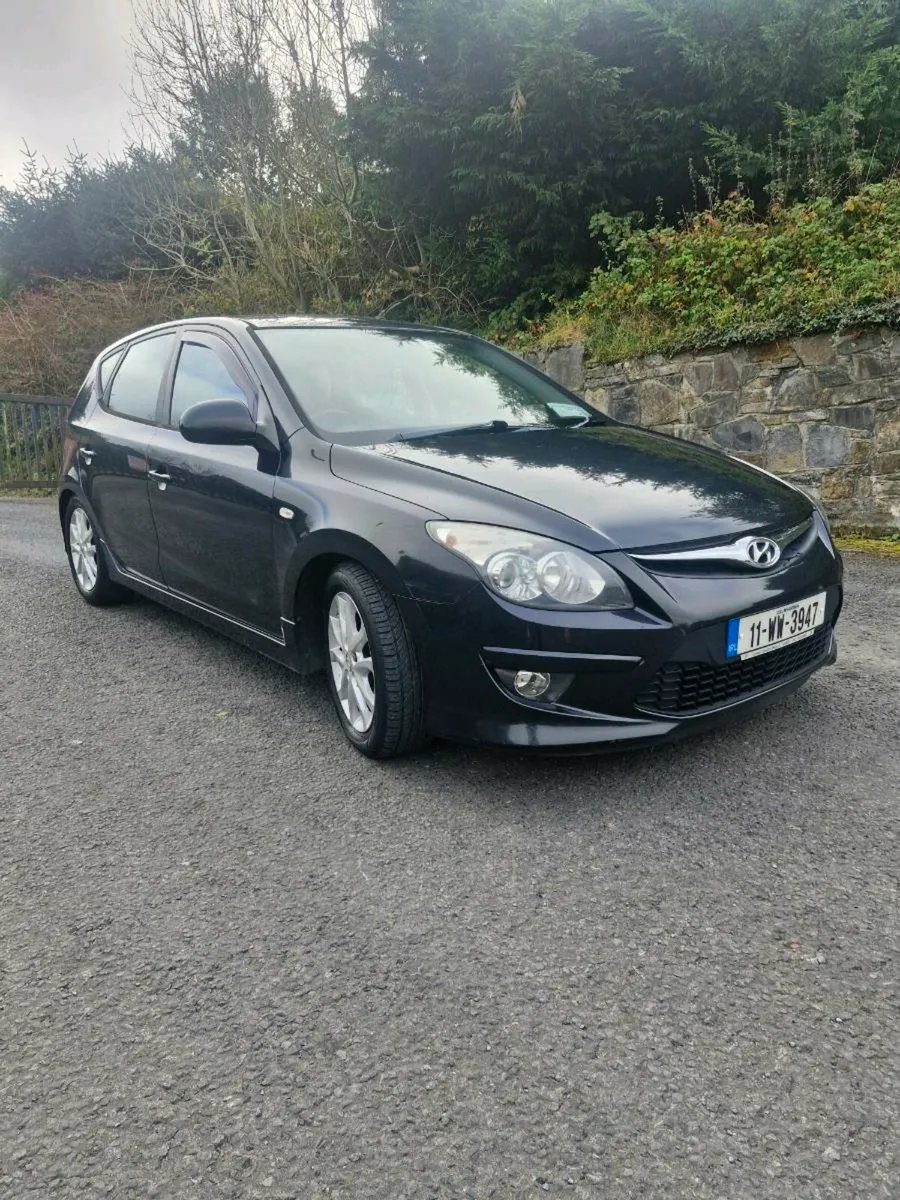 Hyundai i30 2011 - Image 1