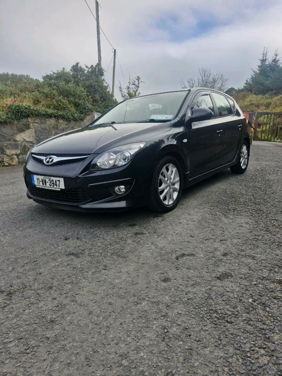 Hyundai i30 2011 - Image 2