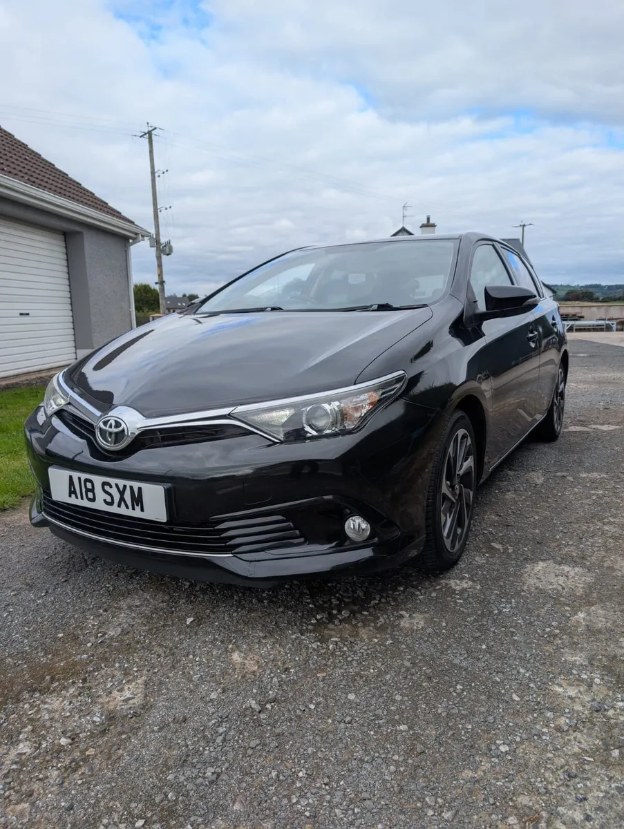 Toyota Auris D-4D - Image 1