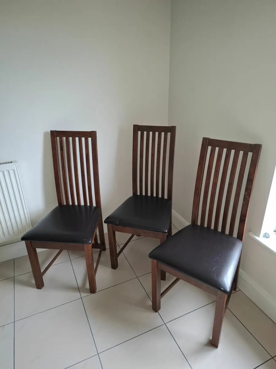 kitchen table and chairs - Image 3