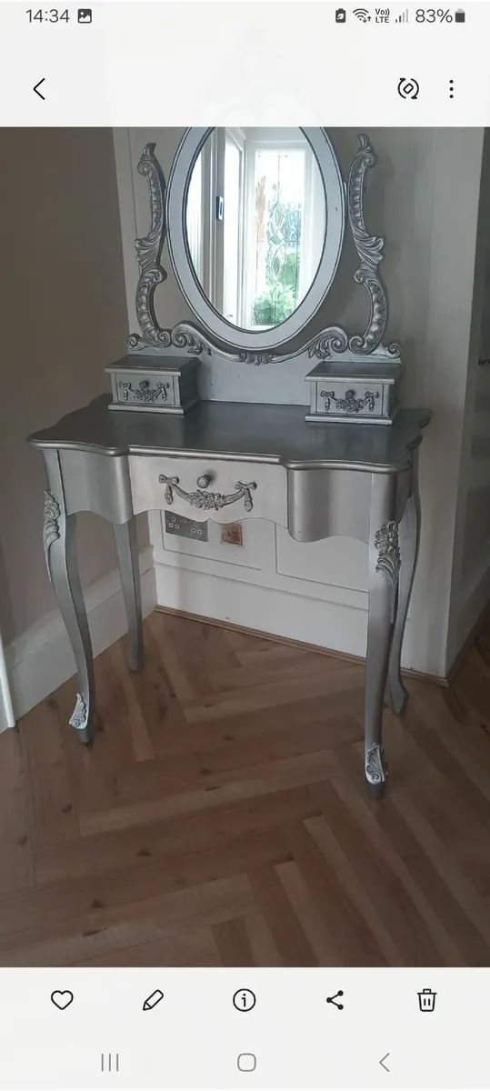 Stunning French style dressing table and mirror - Image 4