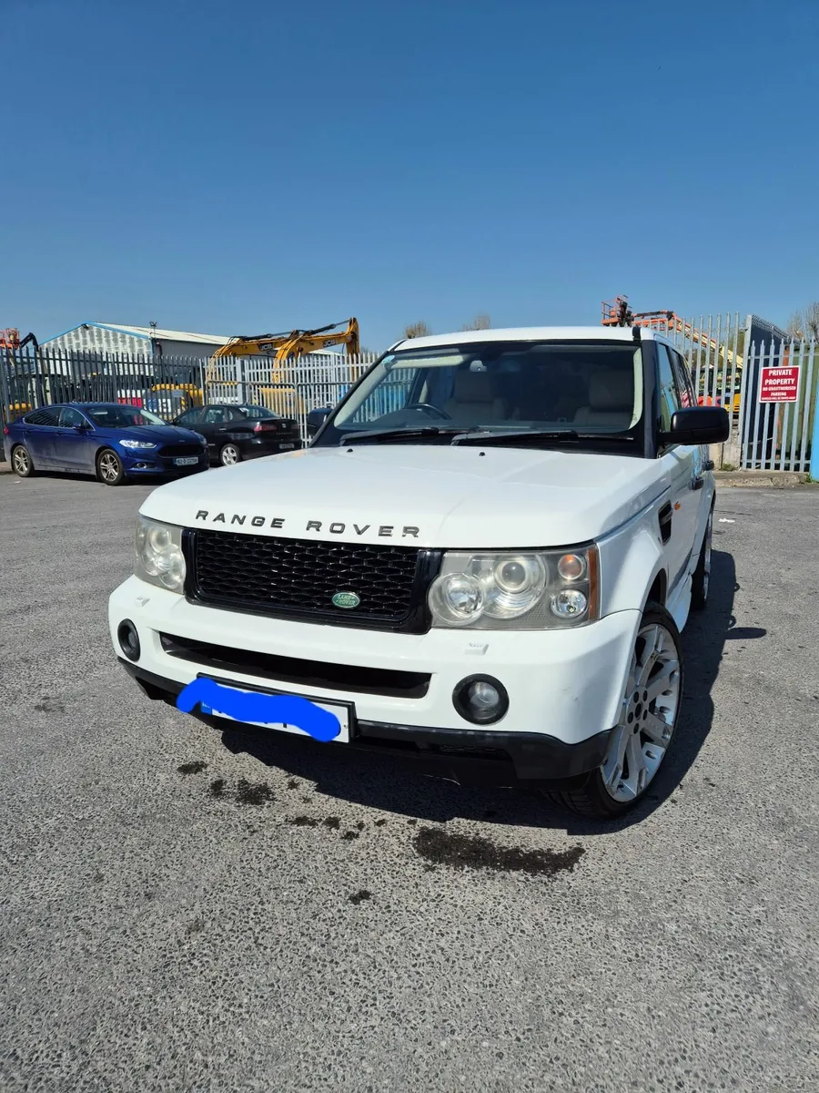 Range Rover Sport SE - Image 3
