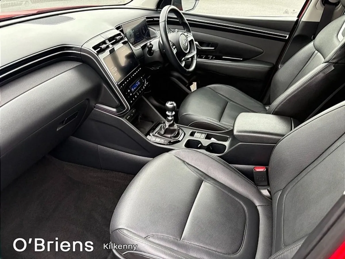 Hyundai Tucson Executive Plus 1.6 DSL 5DR  1 Owne - Image 4
