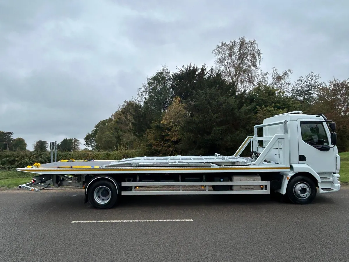 Daf LF230 26ft Twin Deck Tilt Slide Recovery Truck - Image 1