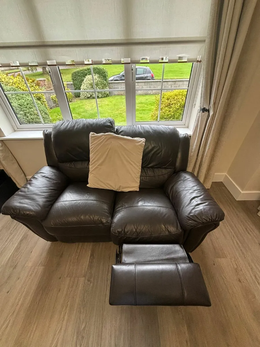 Leather suite - Image 3