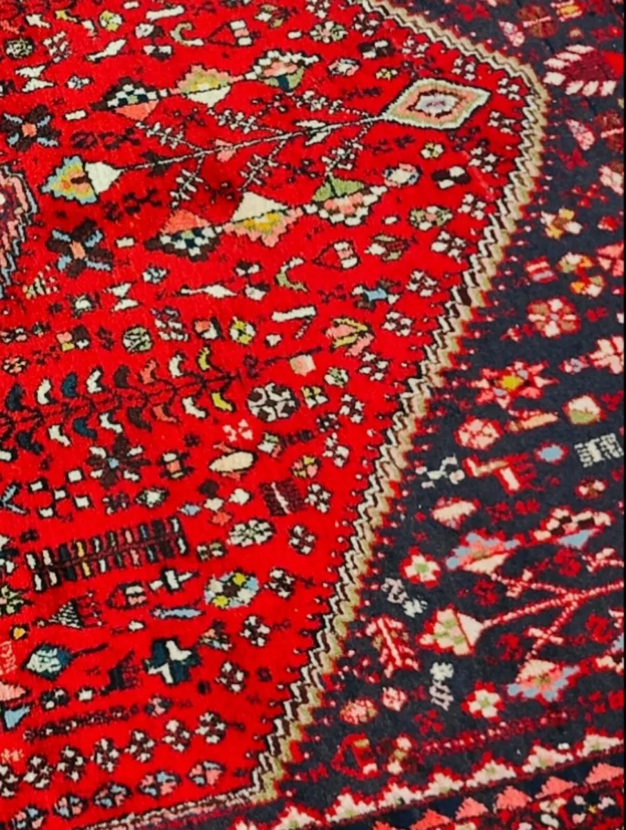 Beautiful vintage Rug and matching Runner - Image 3