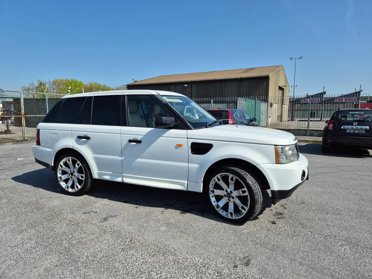Range Rover Sport SE - Image 1