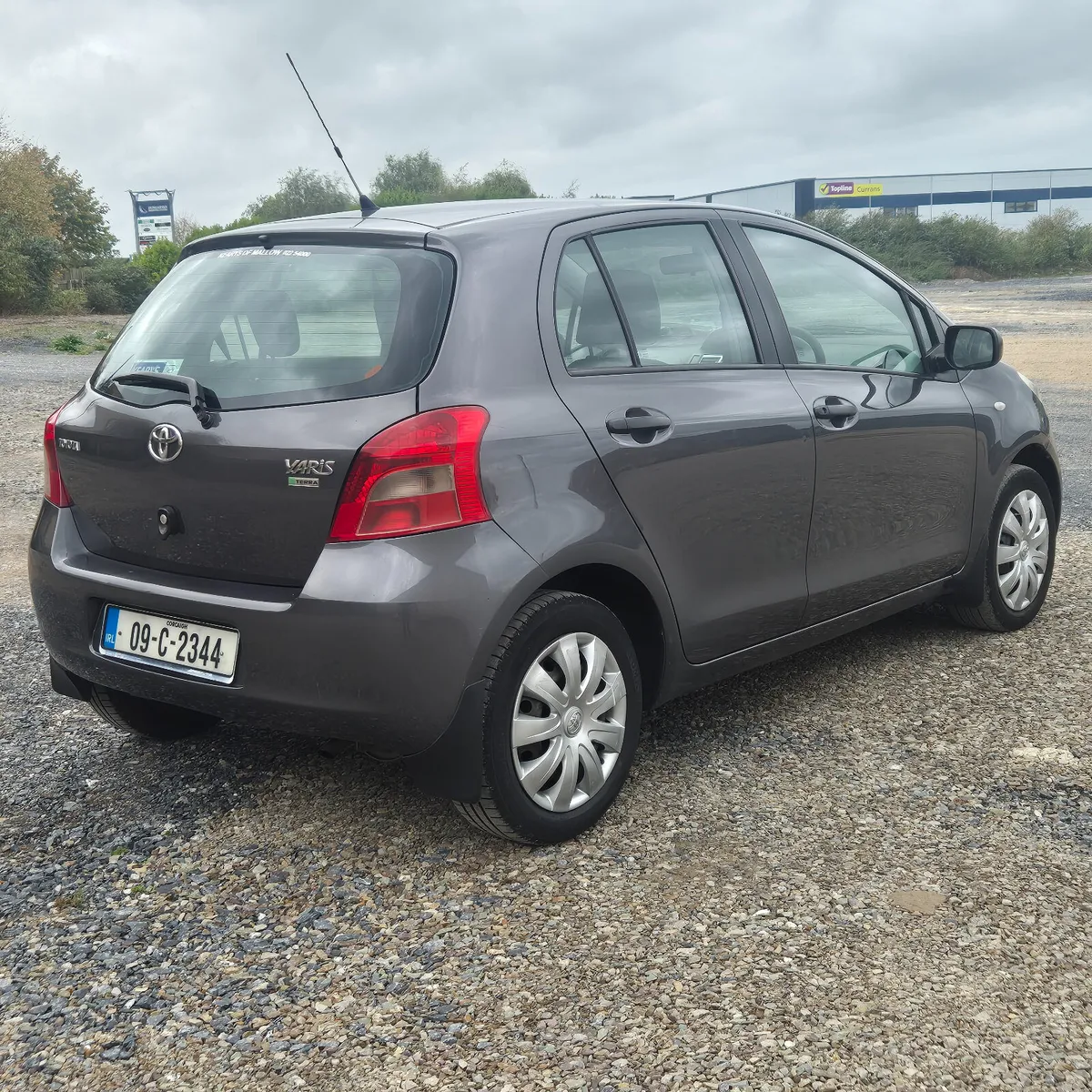 Toyota Yaris - Image 4