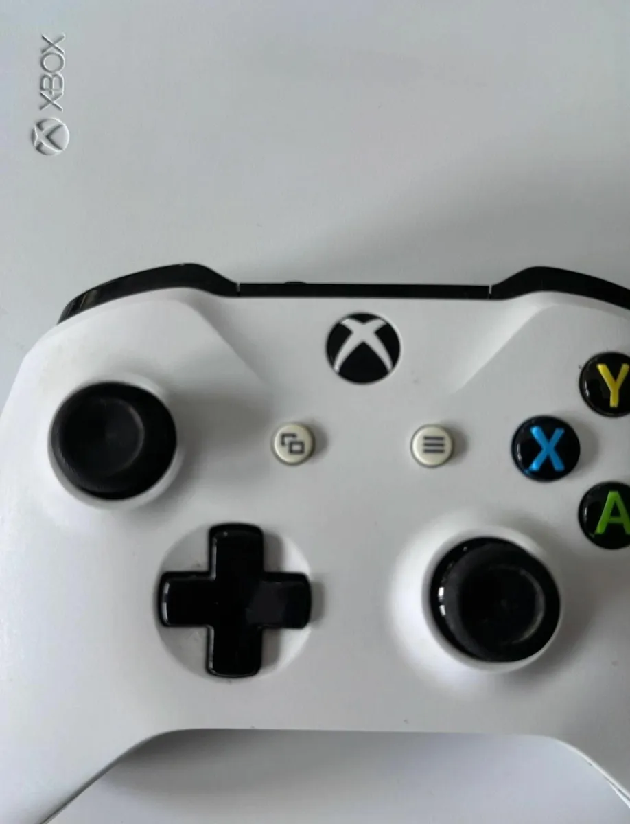 Xbox One S Bundle - Image 2