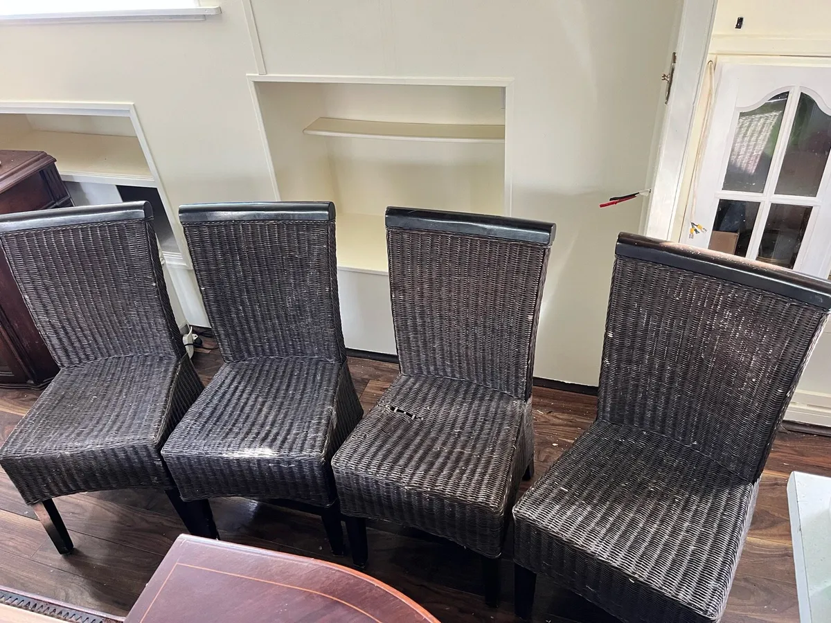 Dining chairs - Image 2