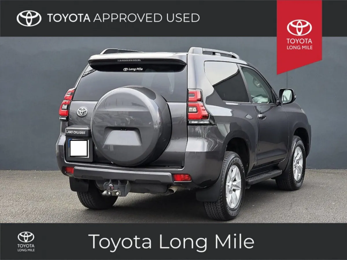Toyota Land Cruiser 2.8 Auto SWB Commercial With V - Image 3