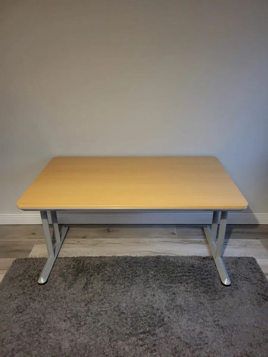 Office Desk - Image 1
